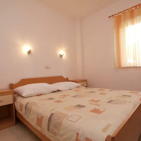 Apartment Maslina-1 By Interhome