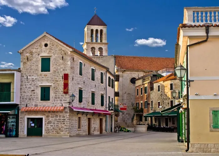 Maslina-1 By Interhome